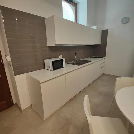 Ermes Ares Syracuse