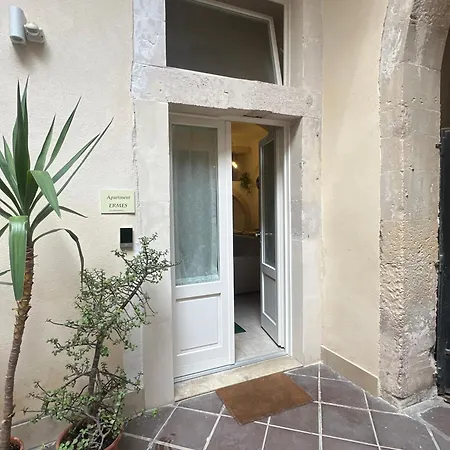 Ermes Ares Syracuse