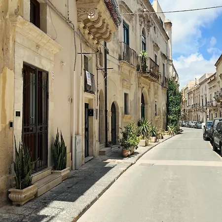 Apartment Ermes Ares Syracuse